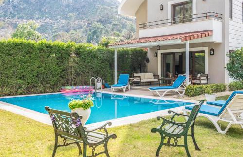 Icmeler Villa | Villa Floransa Icmeler