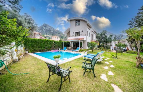 Icmeler Villa | Villa Floransa Icmeler