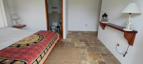 Puerto Velasco Ibarra Casa | VILLA FLOREANA
