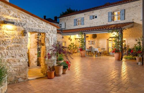 Foli Villa | Villa Folirantica