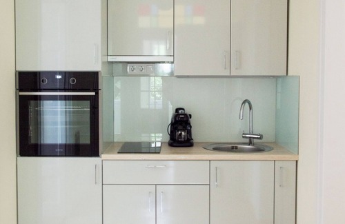 Balatonfured Apartamento | Villa Fontana-Charming 2-bedroom apartment with AC & WiFi in Balatonfüred