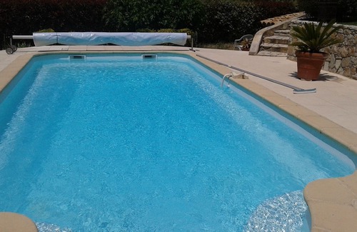 Les Baraques Villa | Villa tranquila, piscina privada, golf a 3 minutos, habitaciones con aire acondicionado.
