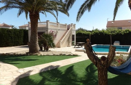 Les Tres Cales Chalet De Esquí | Villa para 8 personas con piscina privada en Urb. Tres Cales