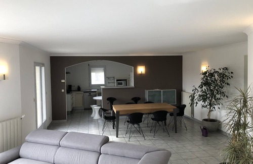 Poulx Villa | Villa