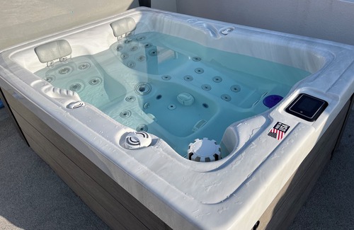 Saint-Gilles-Croix-de-Vie Villa | Villa Avec Piscine et Spa à 1 km de la Plage