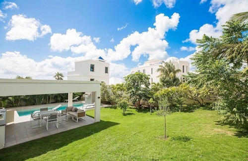 Pelican Key Apartamento | Villa Frangipani 3 BDR