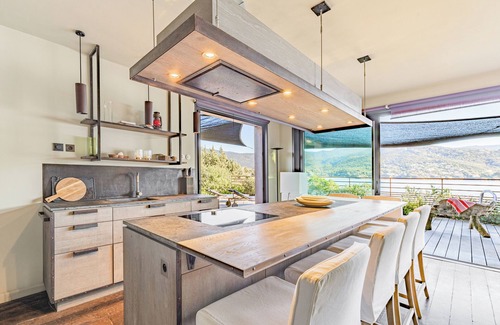Corse-du-Sud Villa | Villa front of the sea, 3 bedroom, sea view
