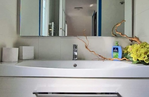 Torre del Mare Villa | Villa Fronte Mare con Accesso Diretto Alla Spiaggia