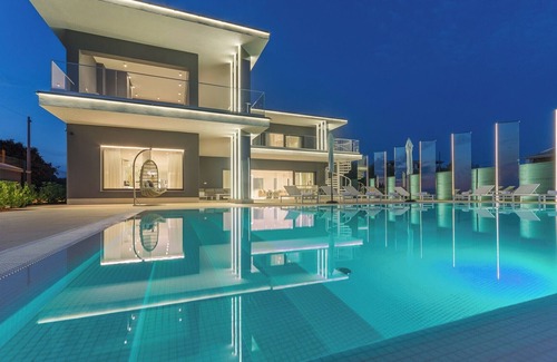 Kastelir Villa | Villa Gabrijela by Istrabook