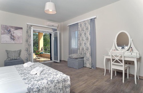 Dassia Casa | Villa Gaia