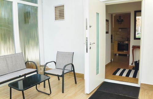 Matyasfoeld Apartamento | Villa Garden - Charming 2-bedroom - with WiFi and AC in Budapest +free parking