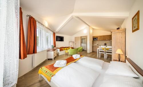 Cesky Krumlov Apartamento | Villa Gardena