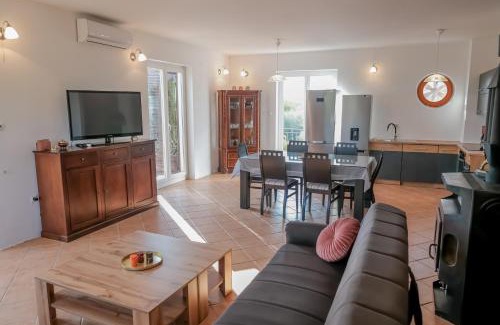 Garica Villa | Villa Garica