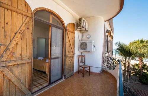 Sant'Isidoro Casa | Villa Gaudì - Sagrada