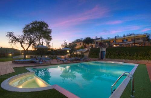 Camerano Casa | Villa Gens Camuria