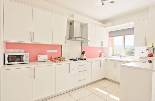 Goudi Villa | Villa Georgios Rafaela: aislado, piscina, Wifi, aire acondicionado, capacidad para 10 personas