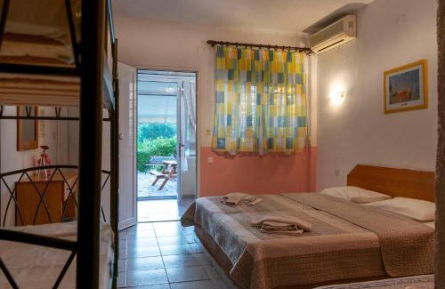 Paradhisos Apartamento | Villa Gesthimani