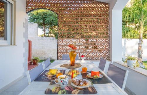 Fontane Bianche Villa | Villa Gioia 400m from the beach