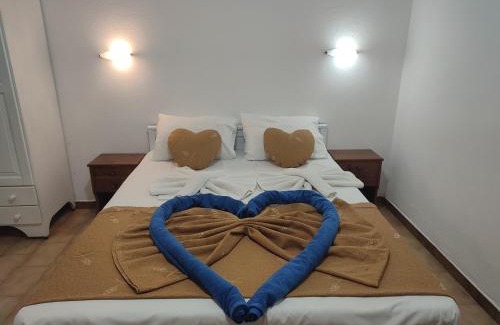 Platanias Town Apartamento | Villa Giorgos