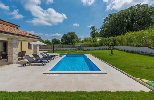Fuskulin Villa | Villa Giovanna Fuskulin with Pool