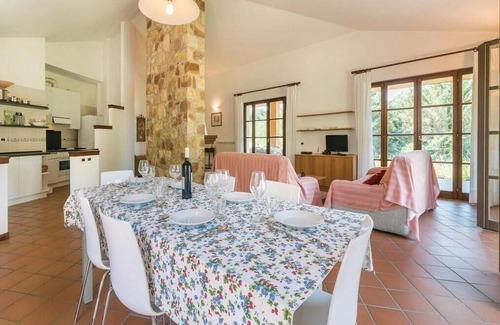 Bettona Villa | Villa Giulia en Bettona, Perugia, con piscina y cancha de tenis
