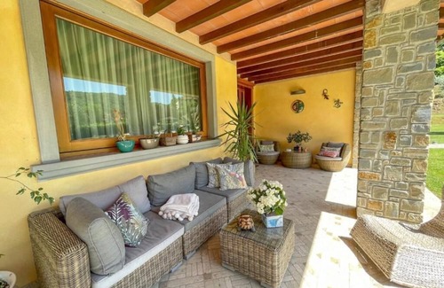 Gragnola Villa | Villa Giulia