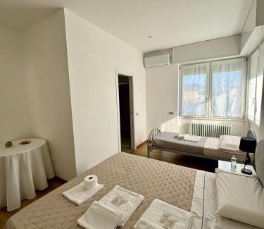 Rho Cama Y Desayuno | Villa Giulini Rho
