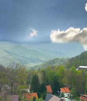 Brezovice Casa | Villa Gjelbër