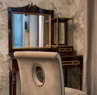 Porte-Dauphine Hotel | Villa Glamour
