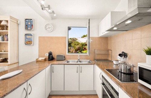 Cala'n Bosch Villa | Villa Gloria - Cheerful 2-bedroom villa with pool