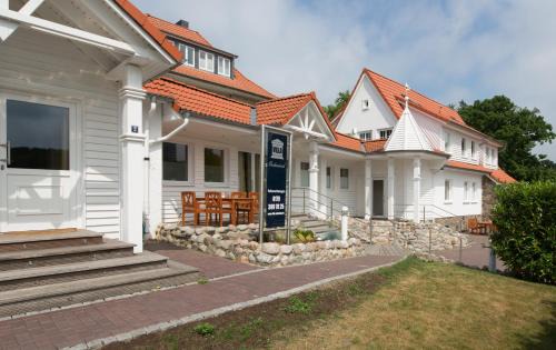 Alt-Travemunde/Ronnau Apartamento | Villa Godewind