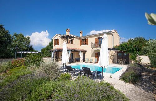 Jursici Villa | Villa Goga by GiR Solutions