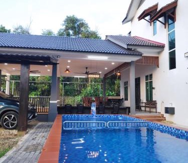 Kampung Gong Badak Casa | Villa Gong Badak, Kuala Terengganu