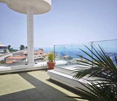 Radazul Cama Y Desayuno | Villa Gonzalez Sea Views