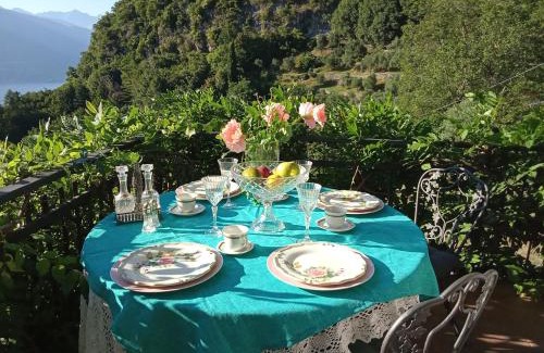 Regoledo Casa | Villa Grazie Mille - Charming Lake Como Escape