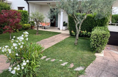 Bussolengo Villa | Villa Green Harmony: la solución ideal para vivir Verona y el lago de Garda