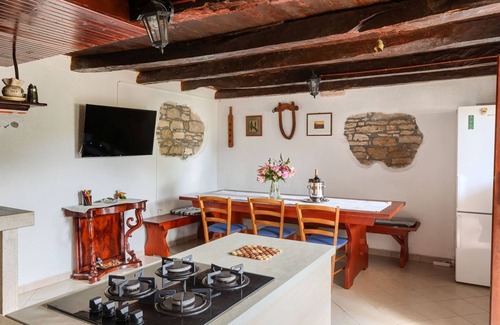 Buje Villa | Villa Greis by Villas Guide