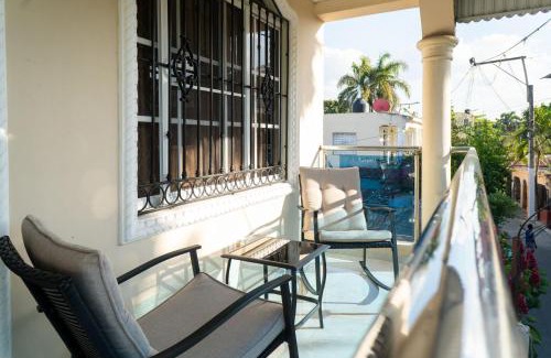 Reparto Ibarra Apartamento | Villa Gumio 2BR Apt -7min walk Boca Chica Beach apts
