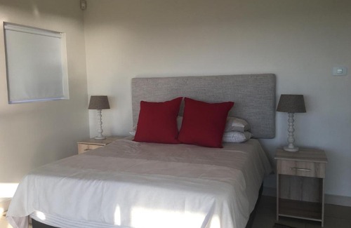 Jeffreys Bay Villa | Villa Hakmka