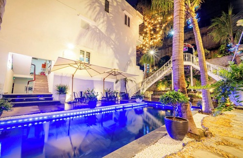 Bai Chay Villa | Villa Hanh Phuc Bai Chay