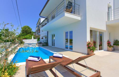 Klanfari Villa | Villa Hedera