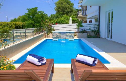 Klanfari Villa | Villa Hedera