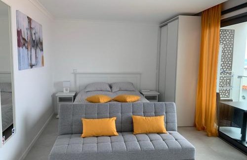 Canico Apartamento | VILLA HELENA Amber Apartment