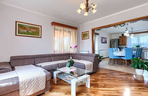 Pican Casa | Villa Helena by Interhome
