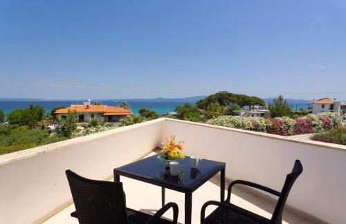 Pefkochori Apartamento | Villa Helga Exotic