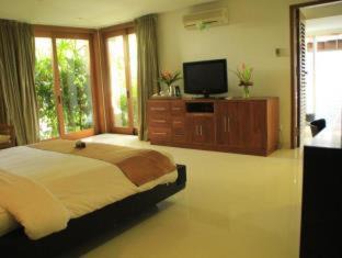 Taman Griya Complejo | Villa Hening Jimbaran