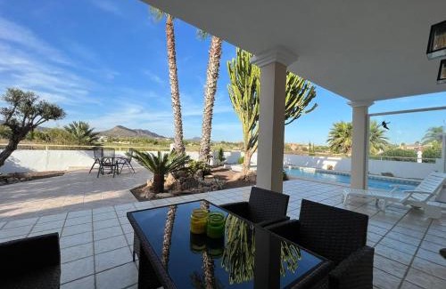 Caserio Los Tarquinos Villa | Villa Hermosa with a private pool