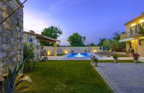Banki Villa | Villa Hisina near Porec for 6 people with private swimming pool