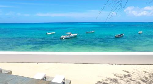 Pointe aux Canonniers Villa | Villa Horizon by Dream Escapes, Beachfront Villa