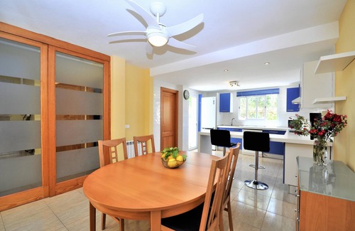 Badia Gran Villa | VILLA HUGO Casa en zona residencial tranquila Bahía Grande con Piscina Privada. Muy solicitado - WiFi Gratis